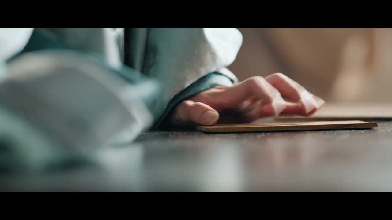 - 去啊 - 怕她不成? -对啊 -不怕