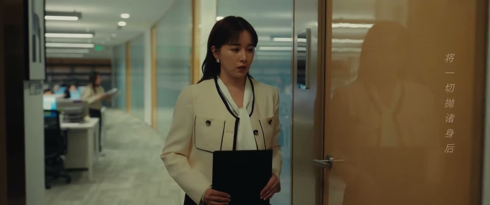 发信息不回 电话也不接