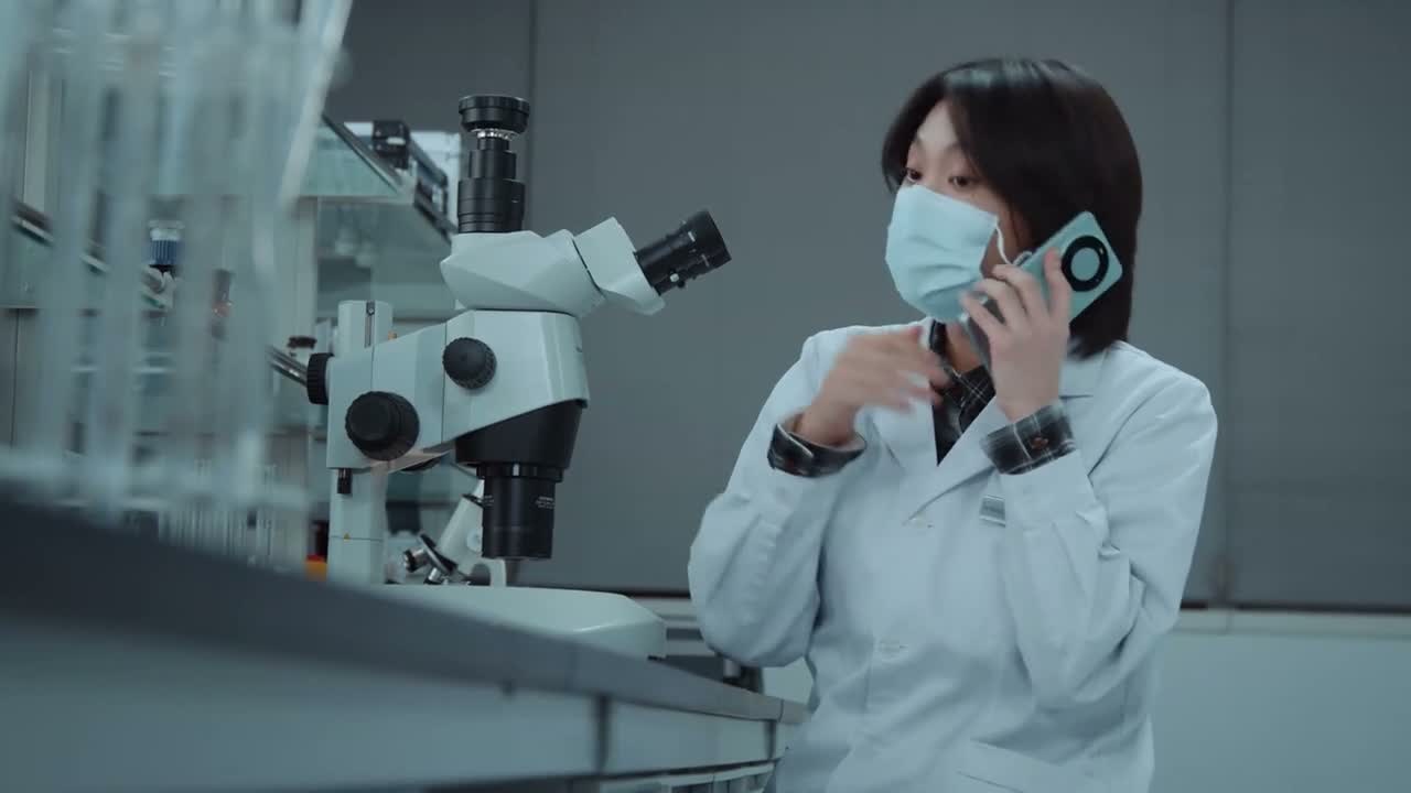两眼抓瞎只认得名牌