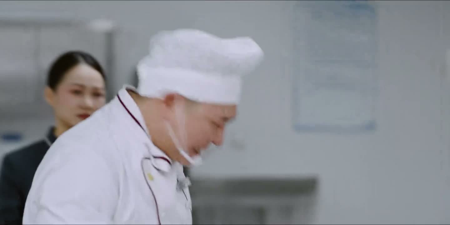 吵死了 脑袋都快炸了