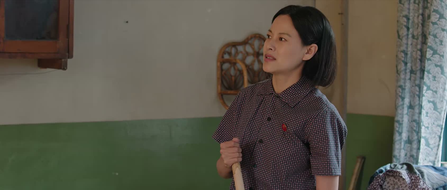 咋看都觉得怪 哪像两口子