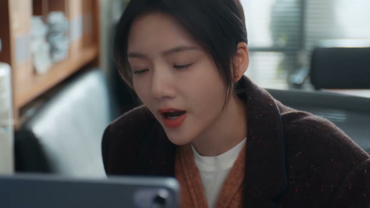 你把收据给我看一下
