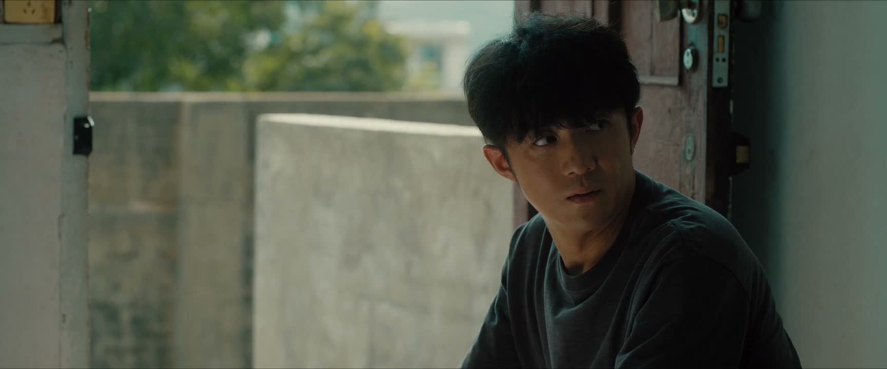 你看看 嗑药都嗑傻了