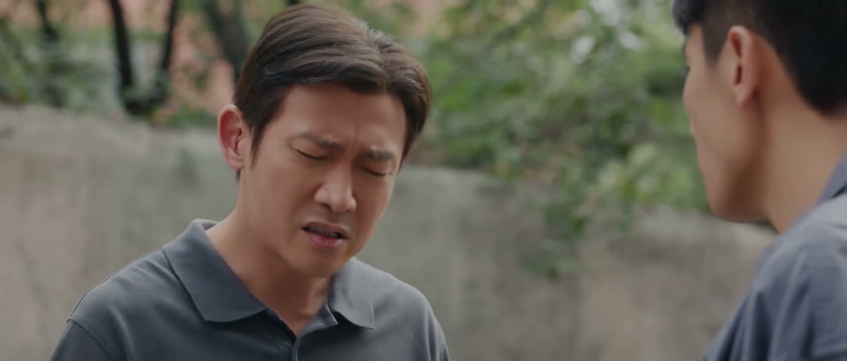 那胳膊也废了