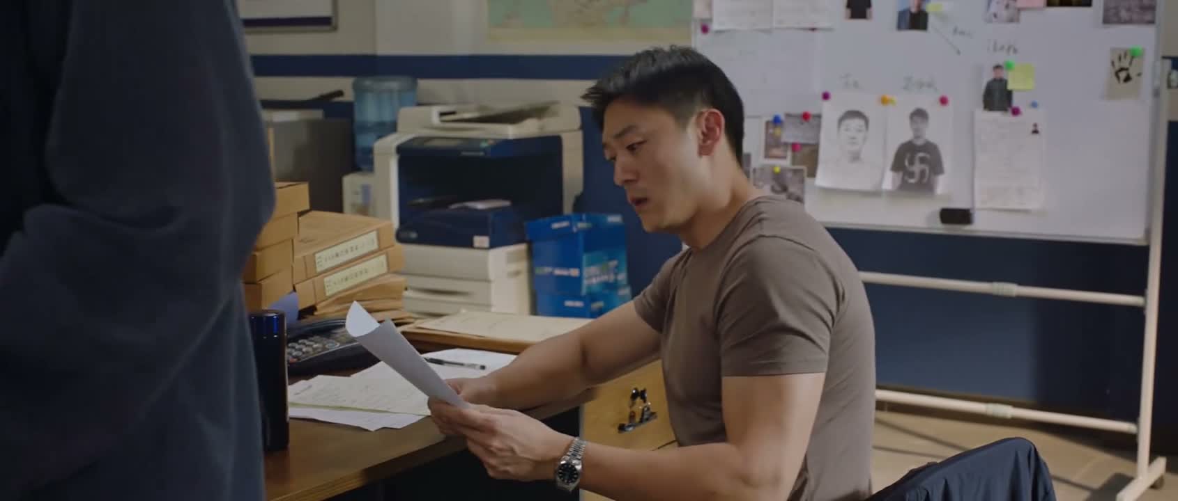 那您这么早就开始怀疑他了