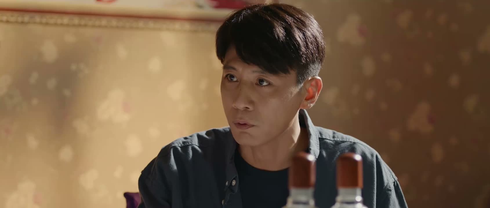他符不符合这个咱们条件