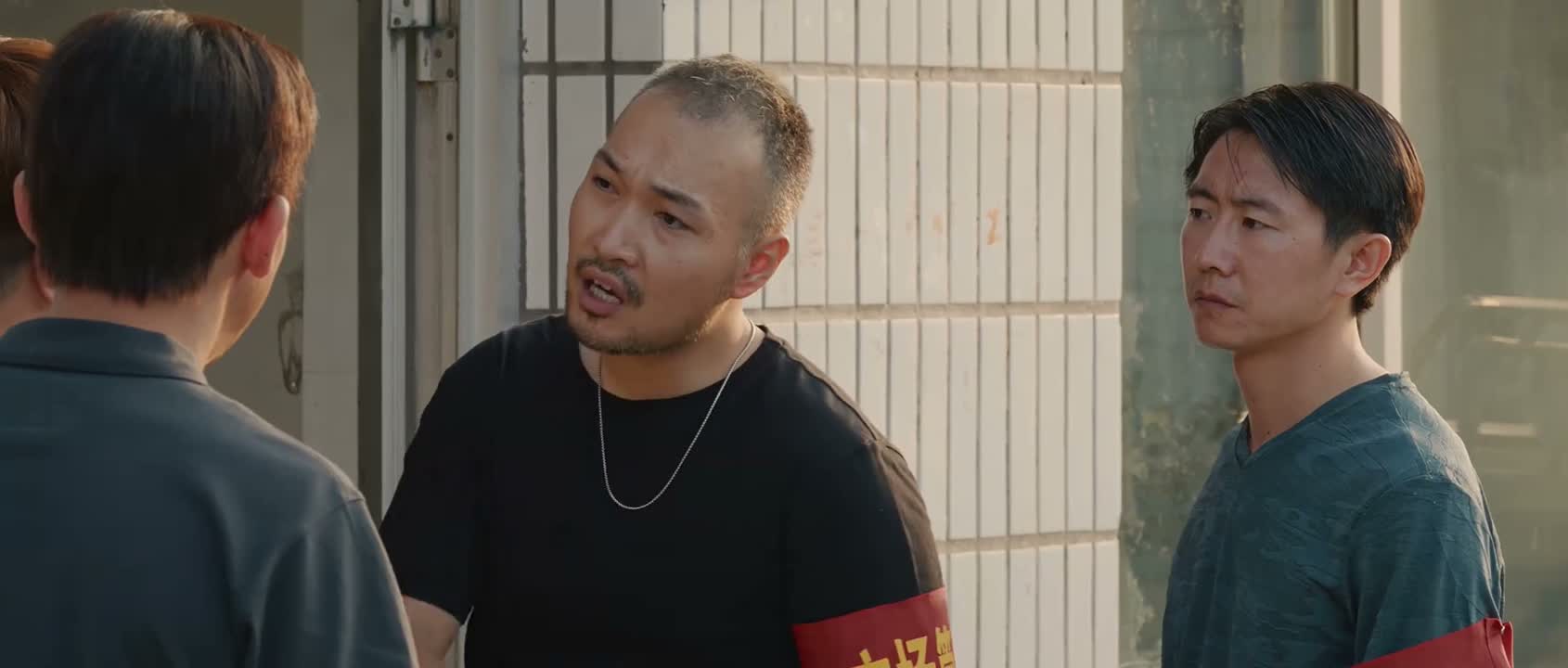 我大哥外面应酬多