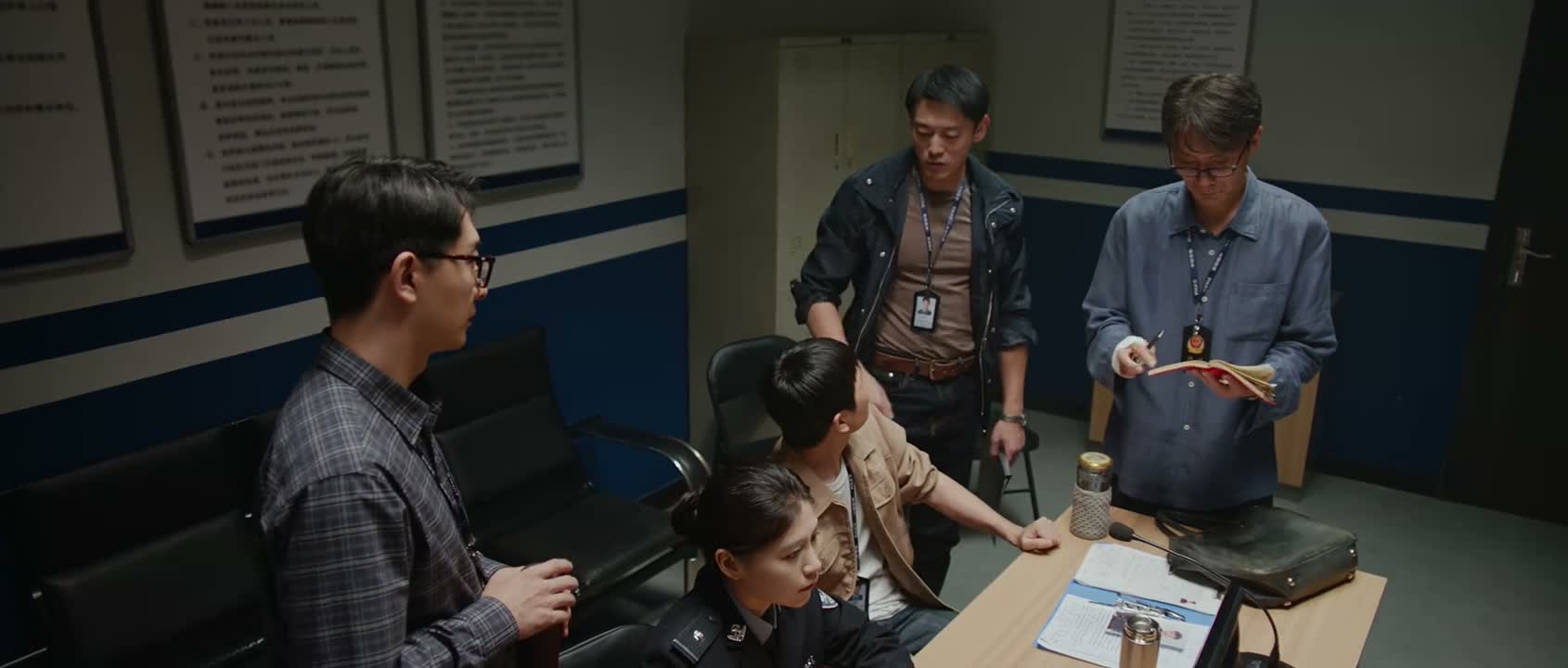 咱俩把所有的相关资料都调出来
