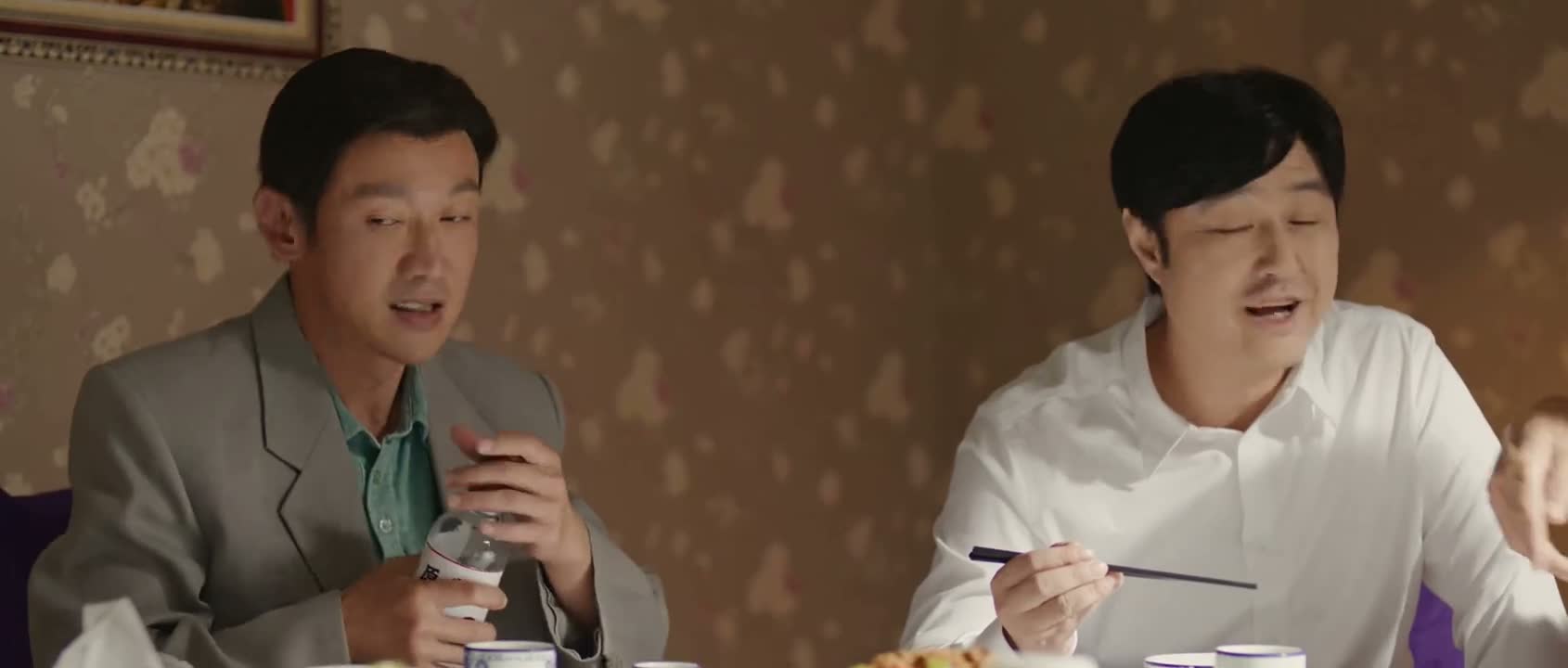 主要是你俩 你俩慢慢谈