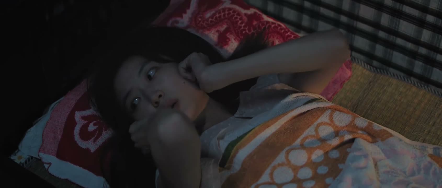 你把耳朵捂上 别听