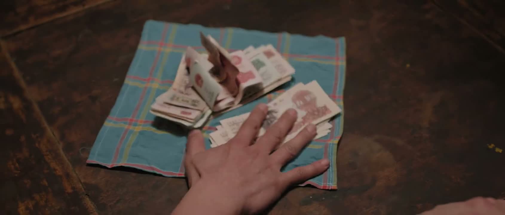 一家人不说两家话