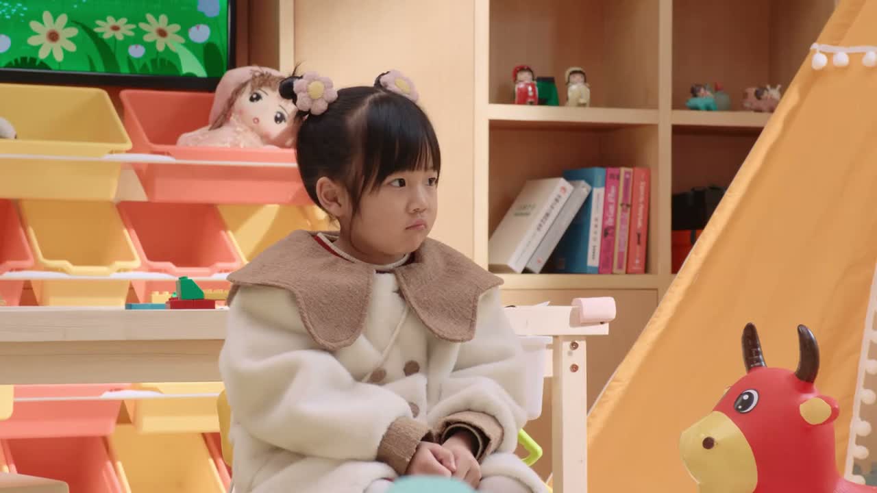 砸中了一个对不对