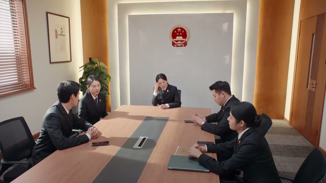 再说给她带也不现实