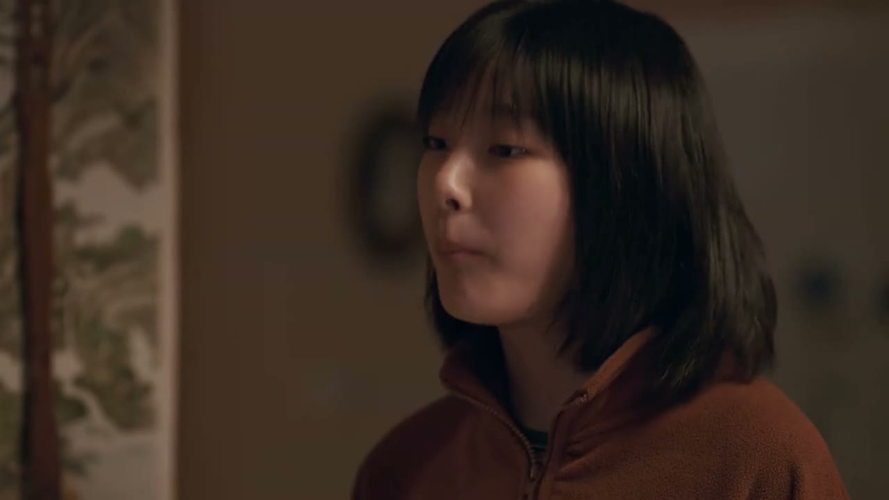 我不配吃鸡腿 我不配睡床