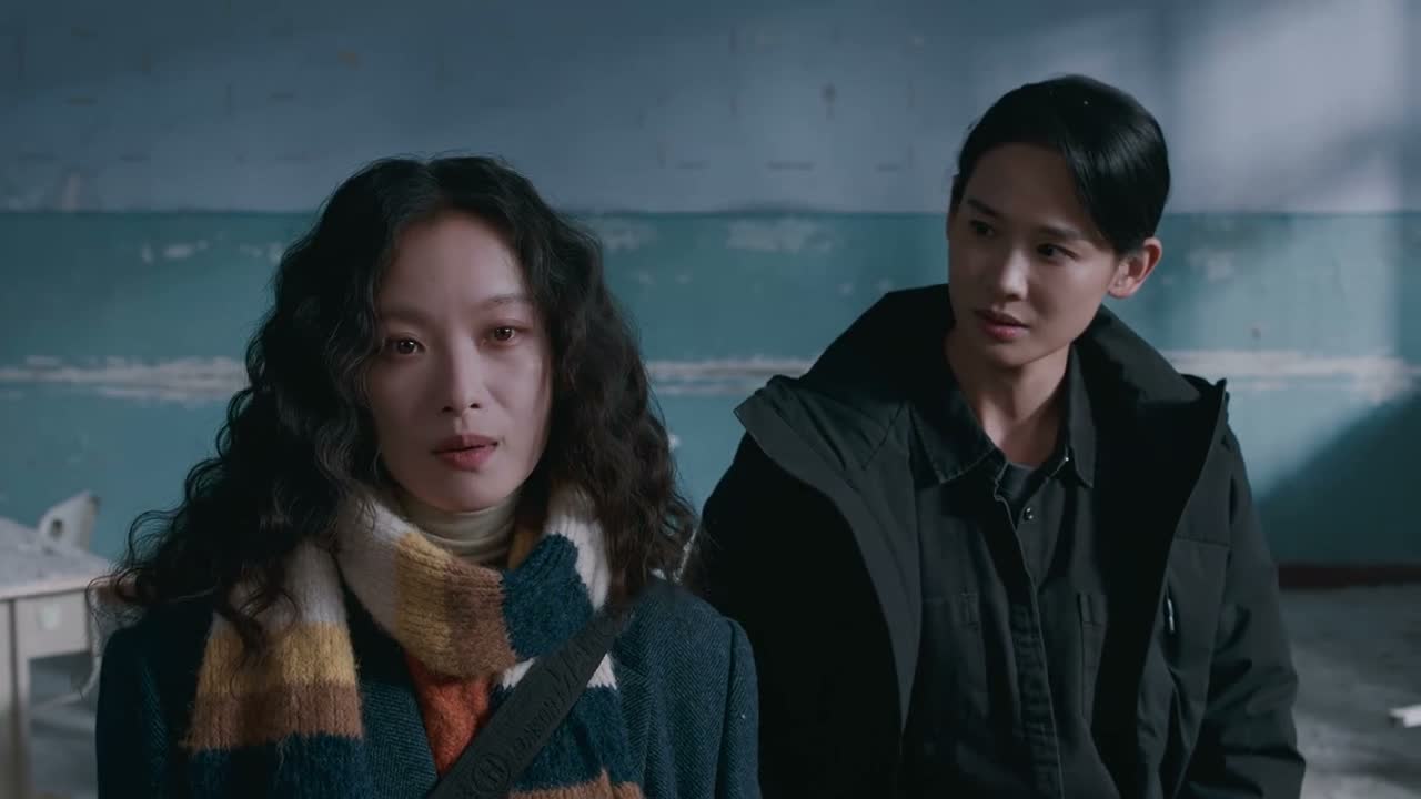 这不后来不出国了嘛
