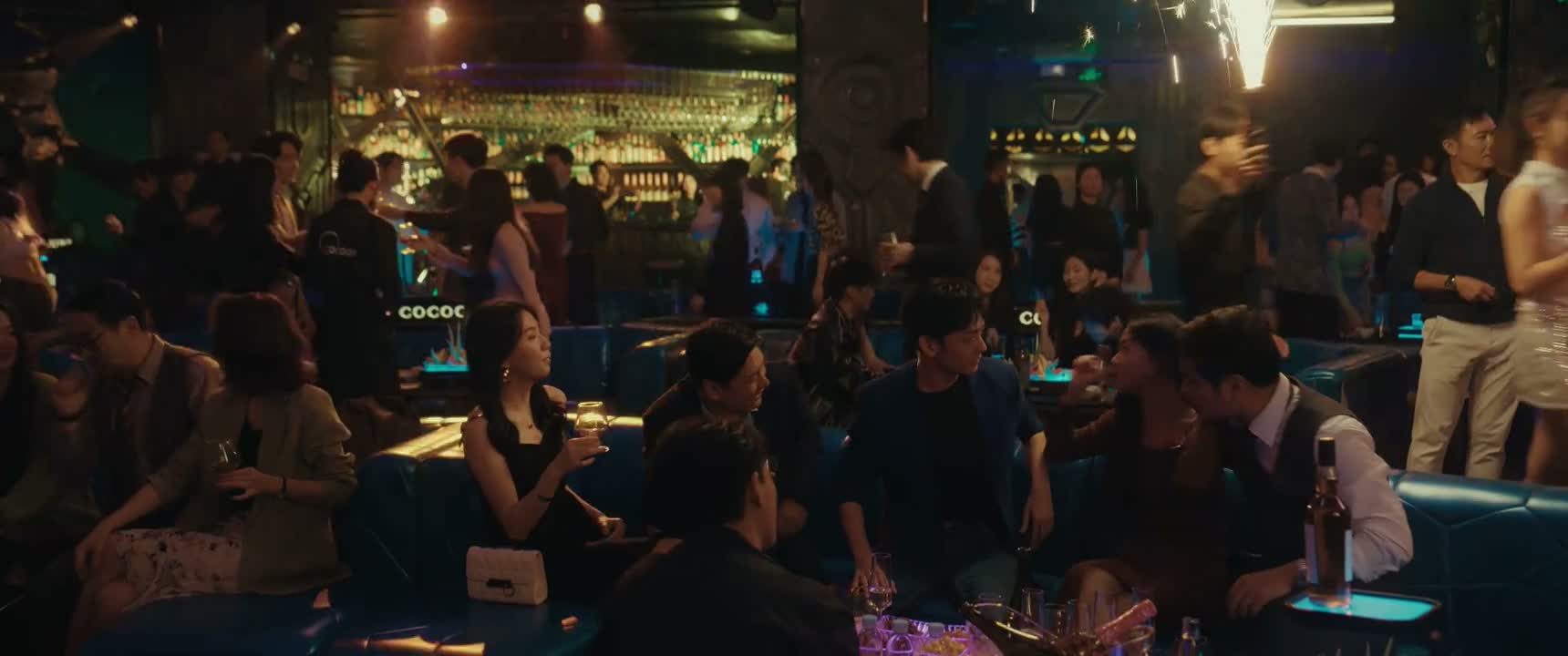 那个向促销员道歉的赵玫