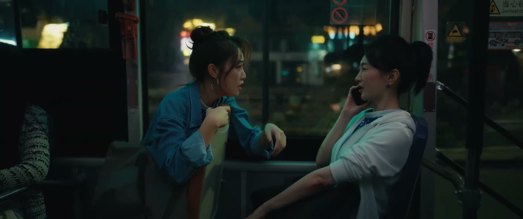 是她们骂得太难听了 还敲诈我们五百块钱