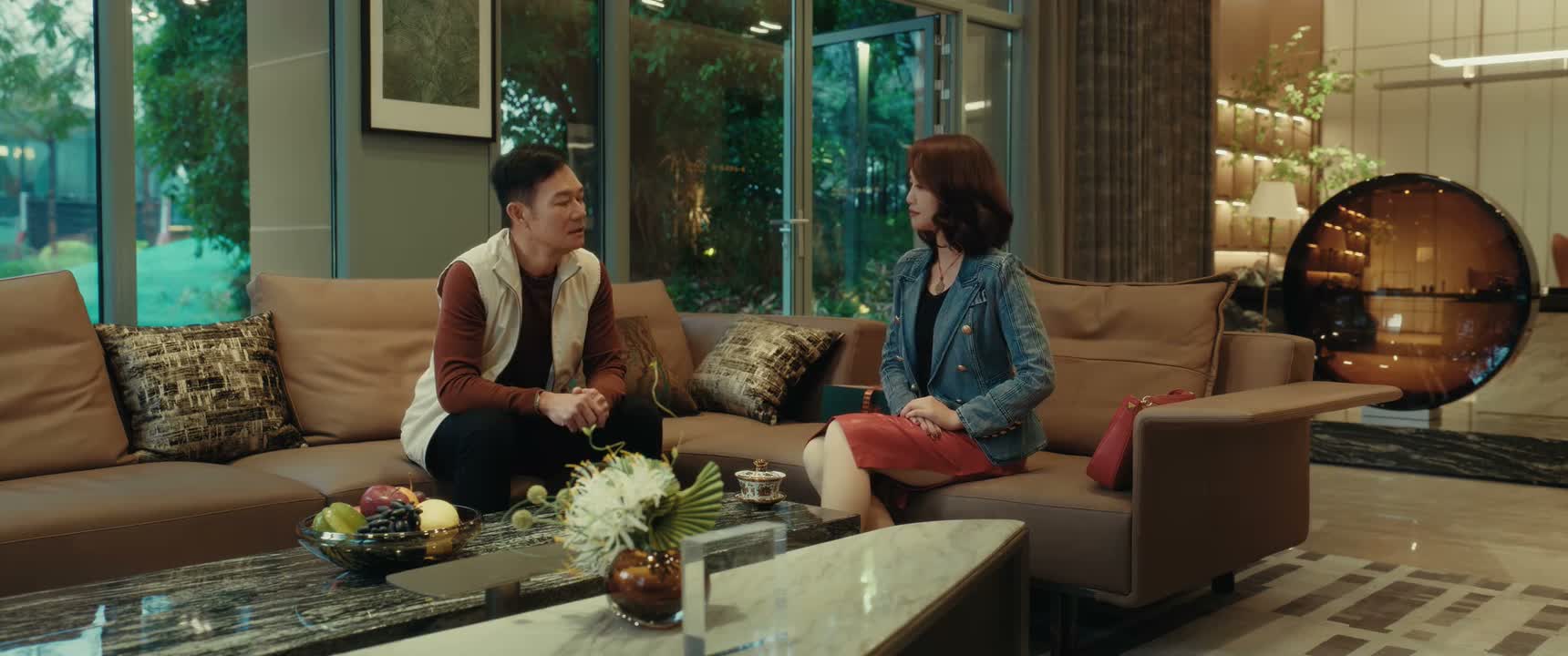 这附近有几家餐厅蛮不错的 你想要吃什么