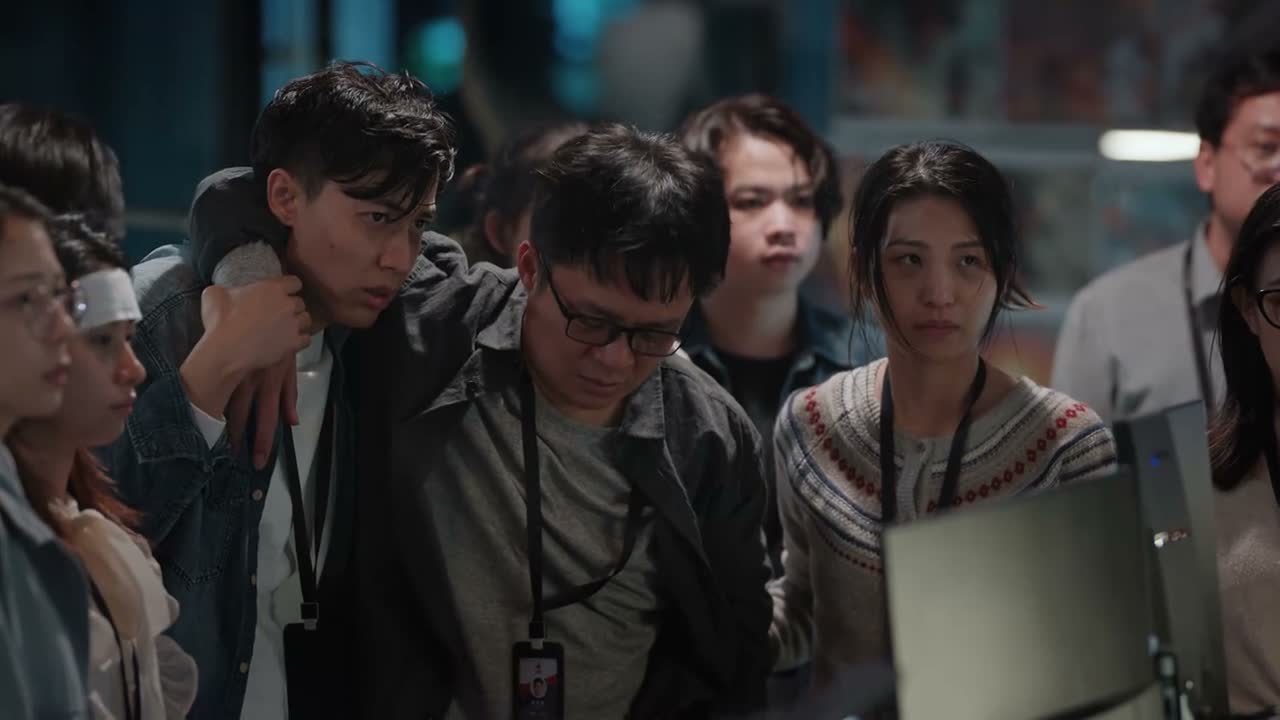 还一窝蜂的 干嘛呢 上班呢 这是玩呢