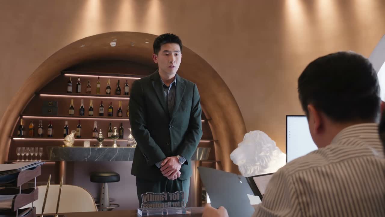 就是因为游戏目前的下载量 断崖式下跌