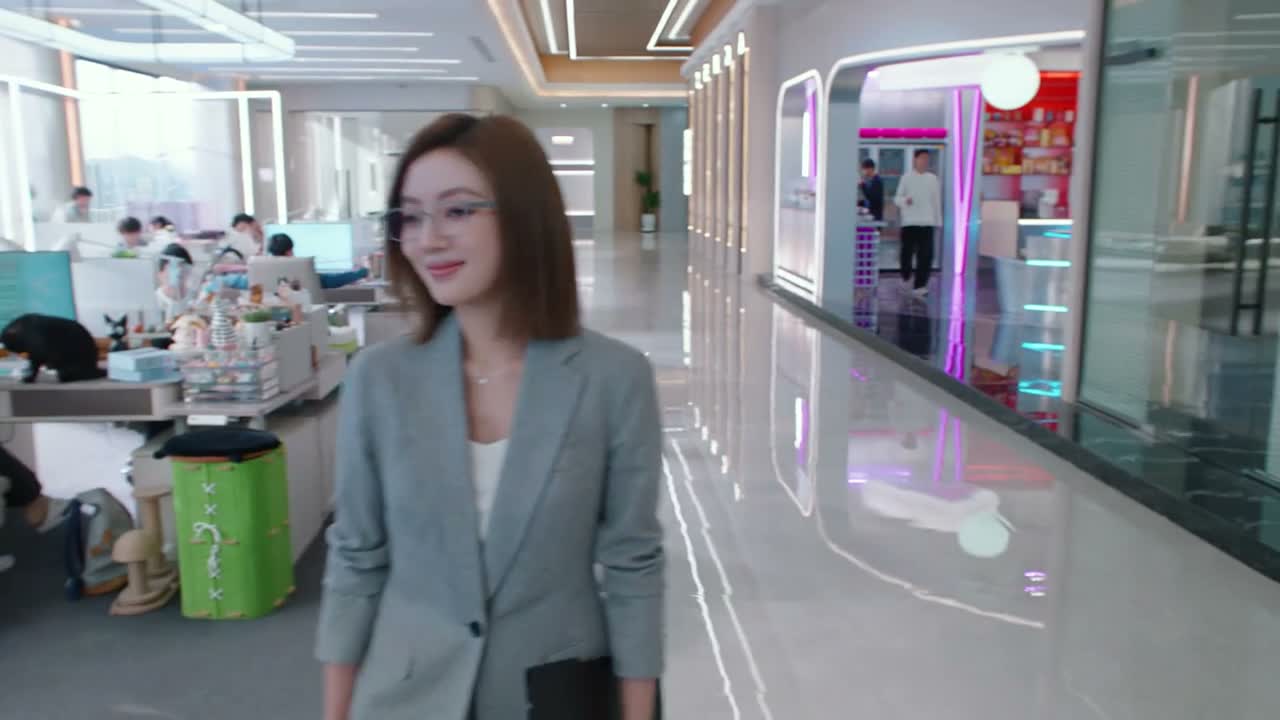 你们要用吗 反正能报销 不用不用 他给你买的