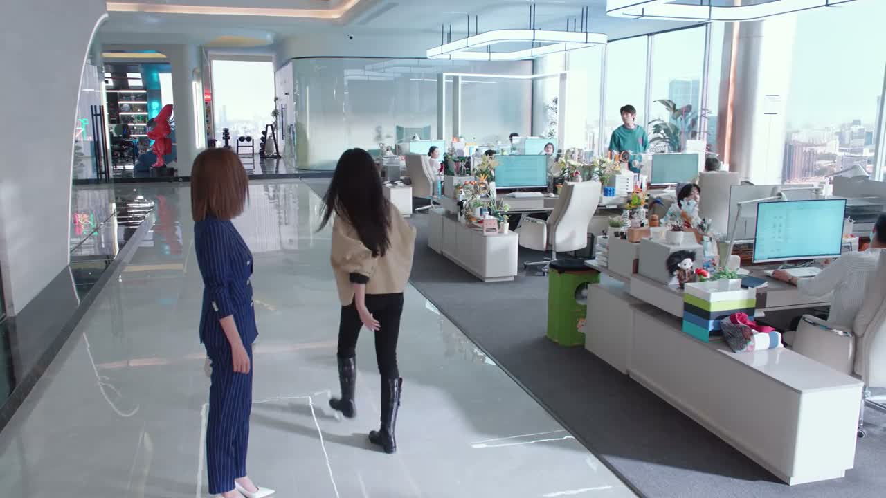 为啥呀 怎么又上热搜了呀 之前不已经压下去了吗
