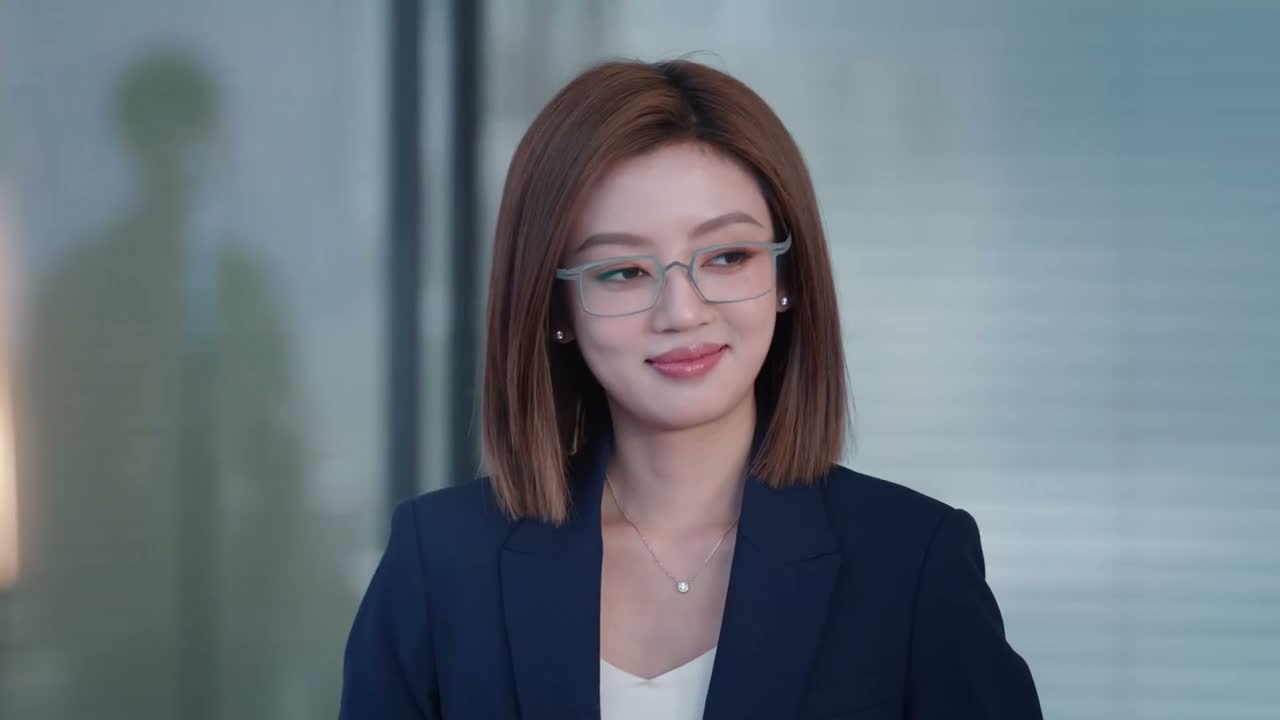 有道理 那么整洁我还不习惯呢