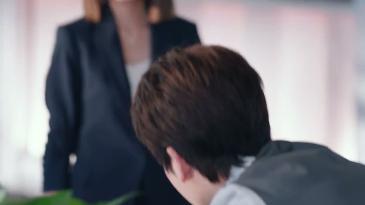 又在玩什么新花样啊