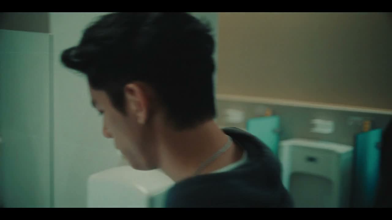 我是为了兄弟才跪的