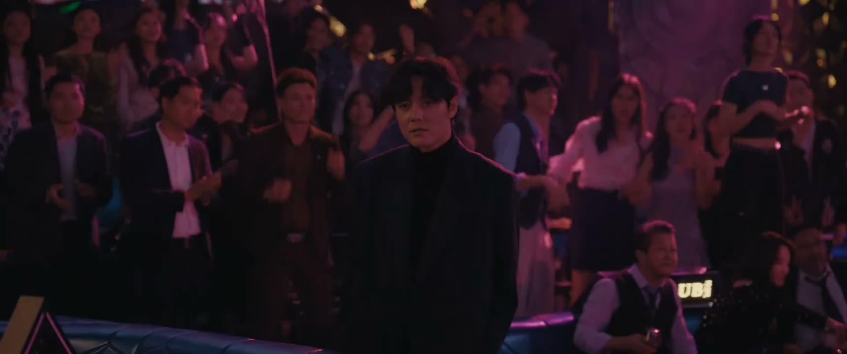 你少管闲事 是她自己送上门的