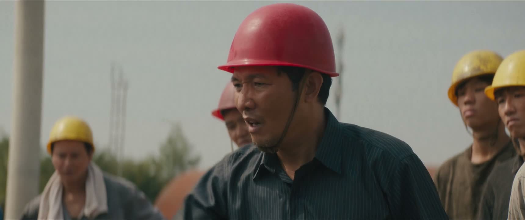 拉呀 卡住了 拉不动啊