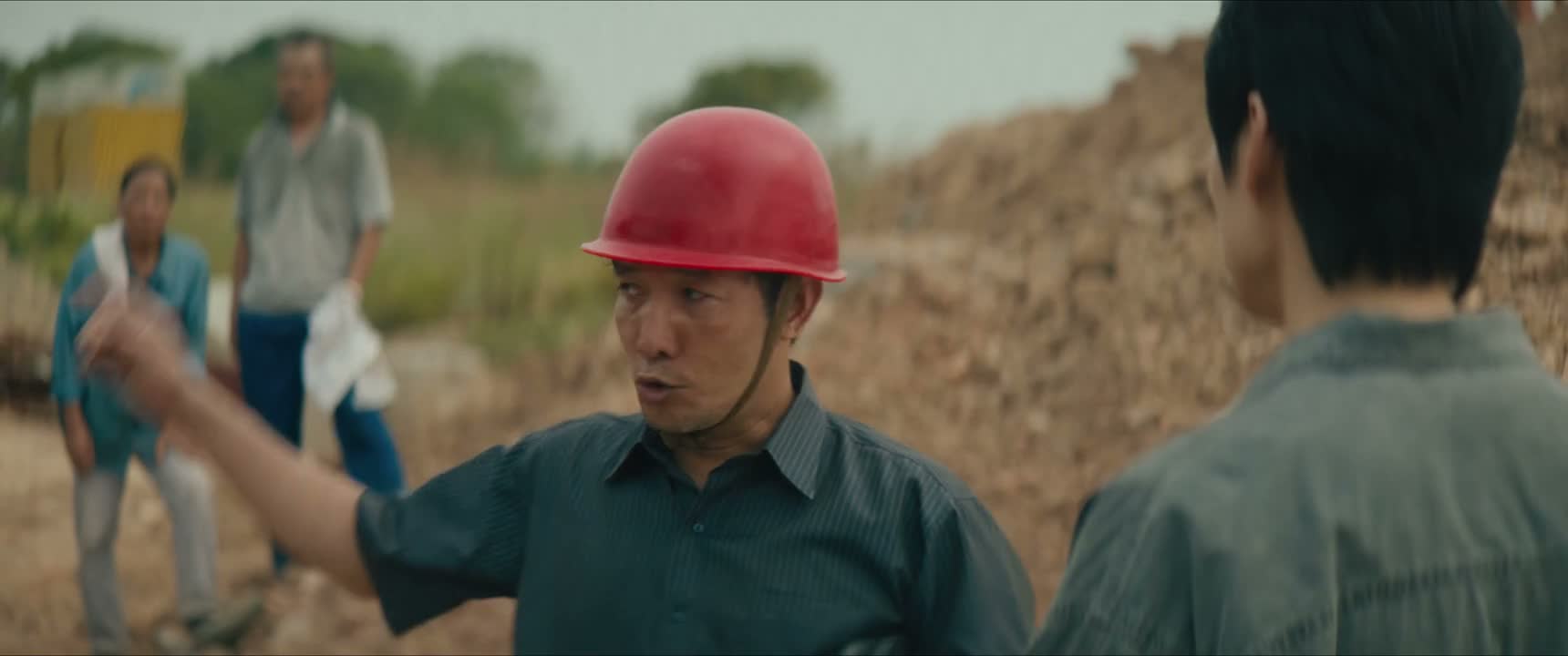 钻头折坑里了 干不干
