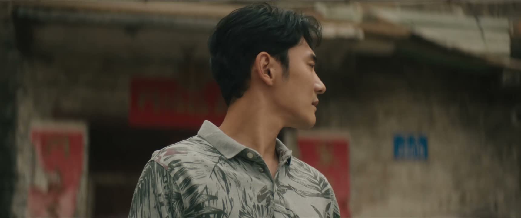 左边第一间就是