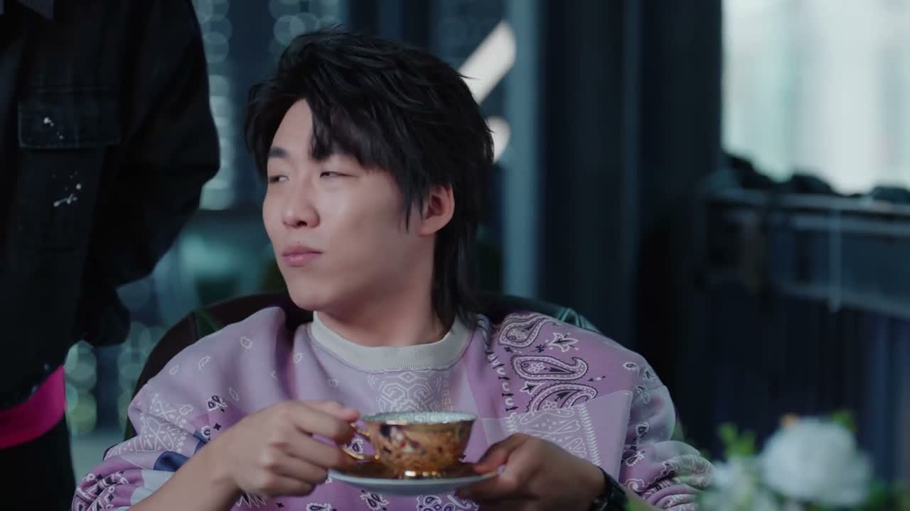 给人上一杯莫斯科骡子 我请 好嘞