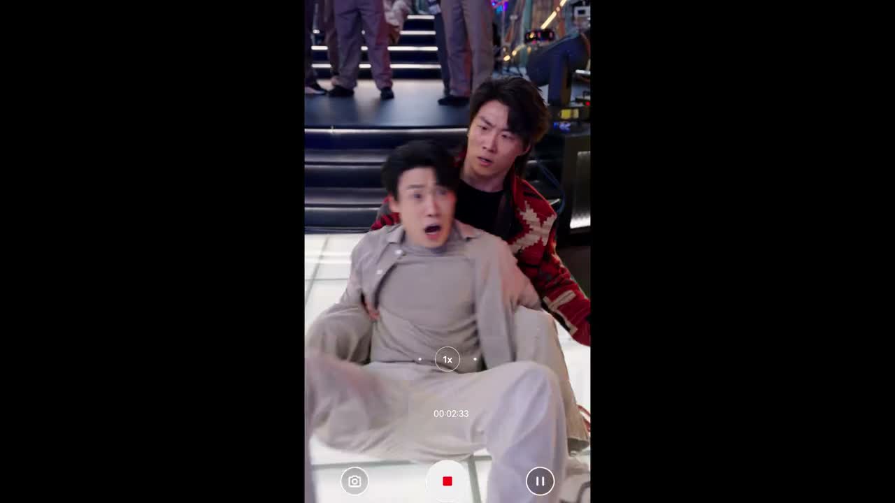 就当是给裴总的一点 补偿了