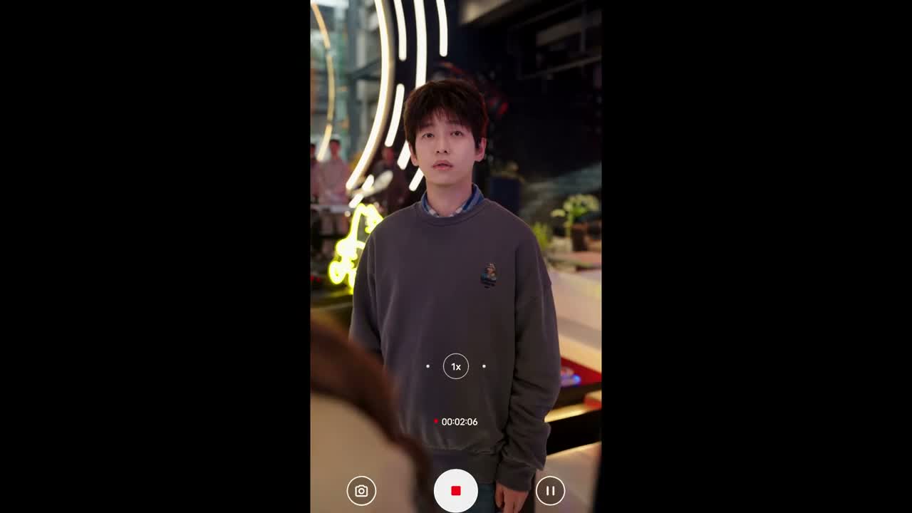 我们要为裴总 伸张正义