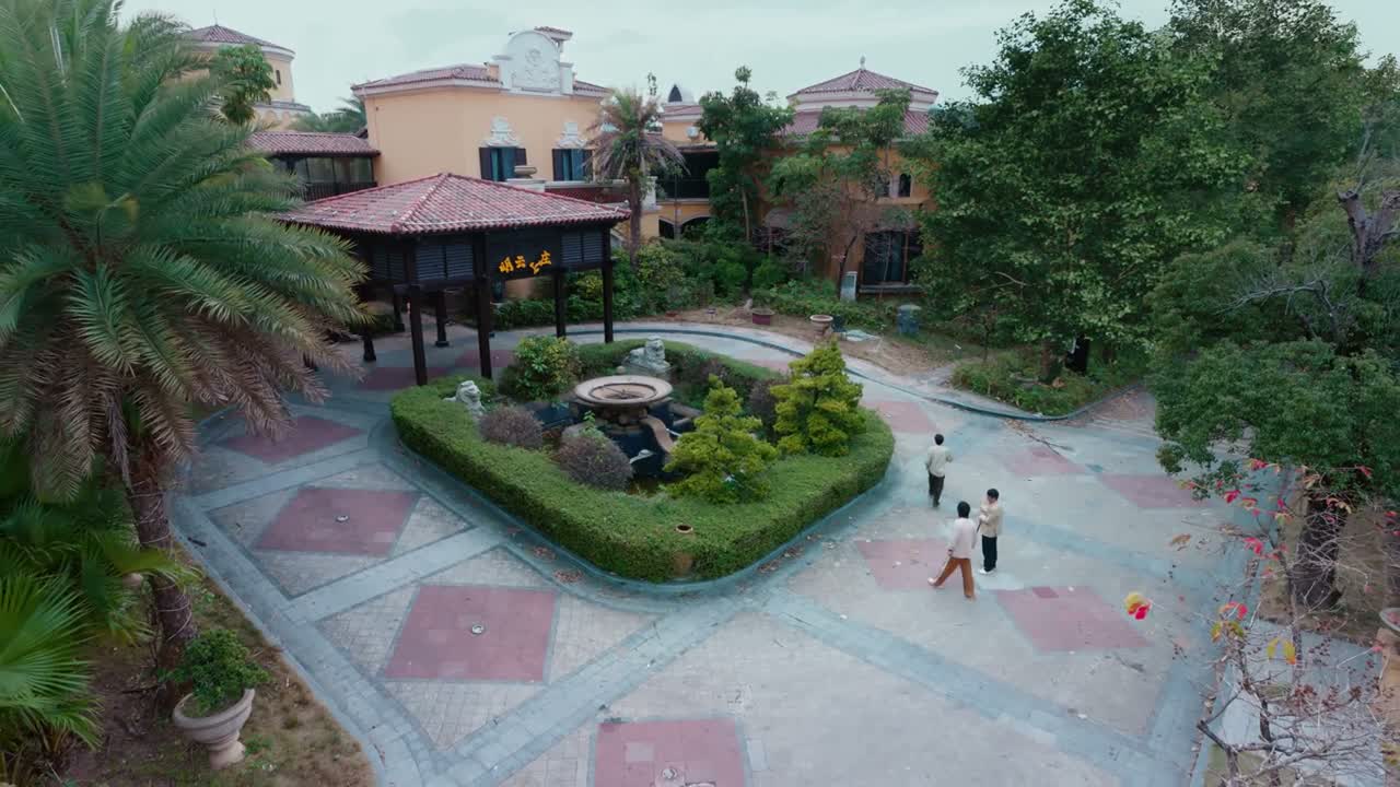 走吧 上里边看一眼去吧