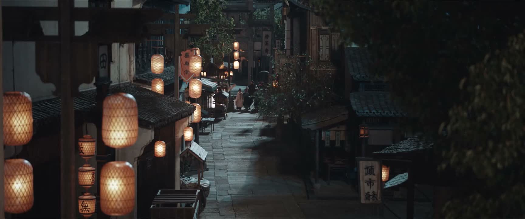 擂鼓鸣金