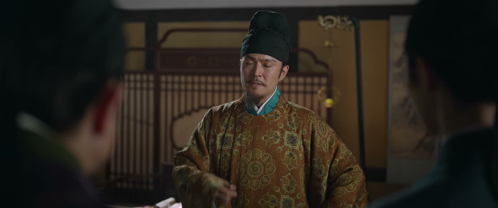 你兢兢业业 本侯都看在眼里