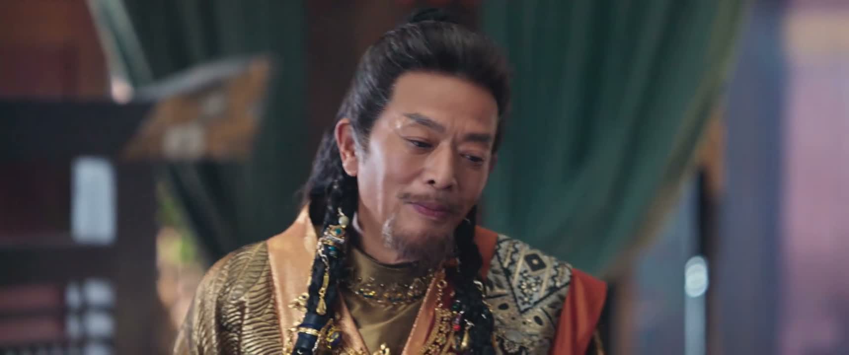 每年我都将你的身量传讯给她