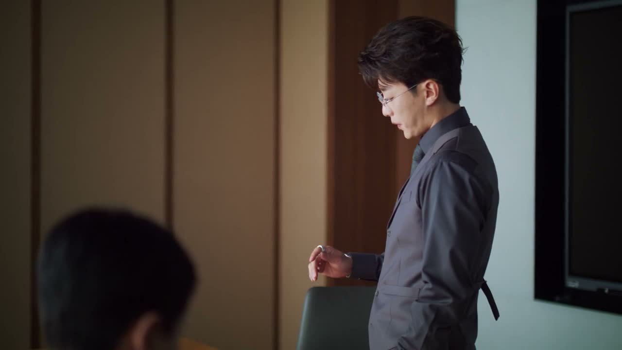 你跟我爸的事没必要瞒我