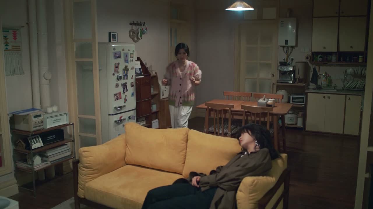 你现在回来得是越来越晚了