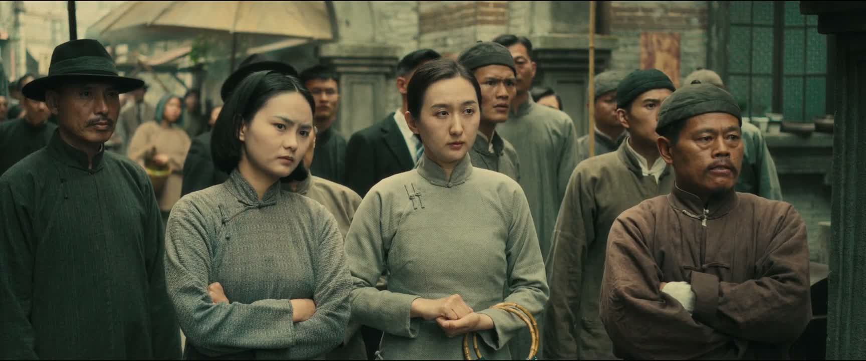 你们几位赶紧收拾收拾 今天就搬走吧