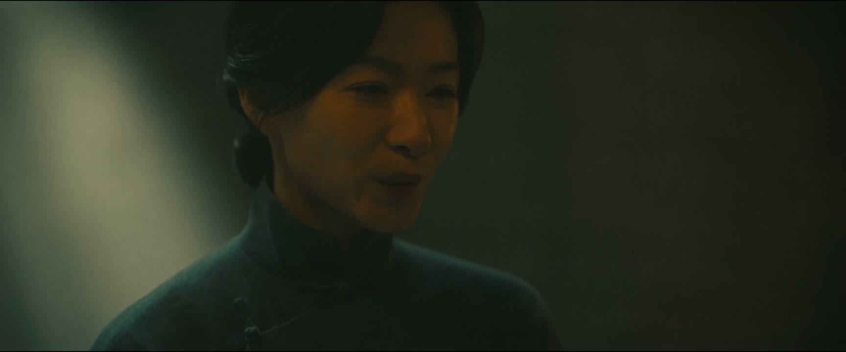 我爹都老眼昏花了 他看不清楚