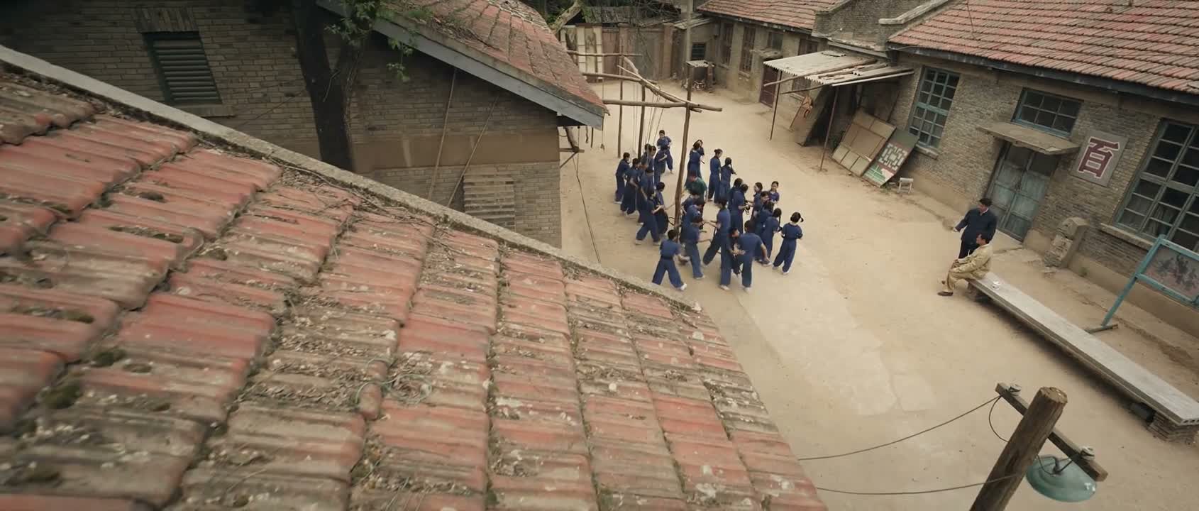 干啥呢 大小个儿 大小个儿