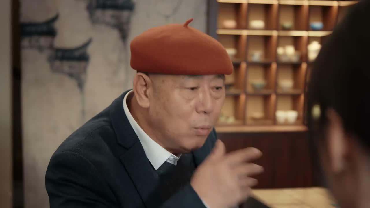 唏哩呼噜的 满嘴油黑