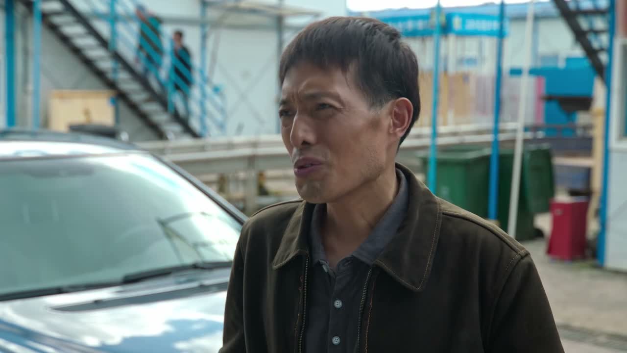 何苦 为难我一个打工的呢