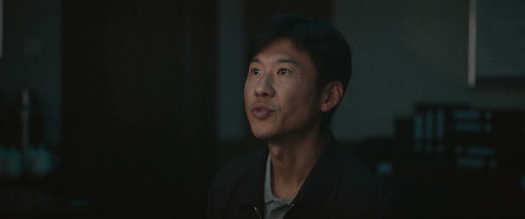 不像是会主动配合的