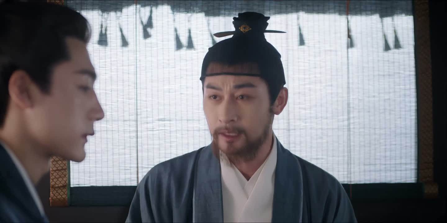 那肯定上赶子巴结