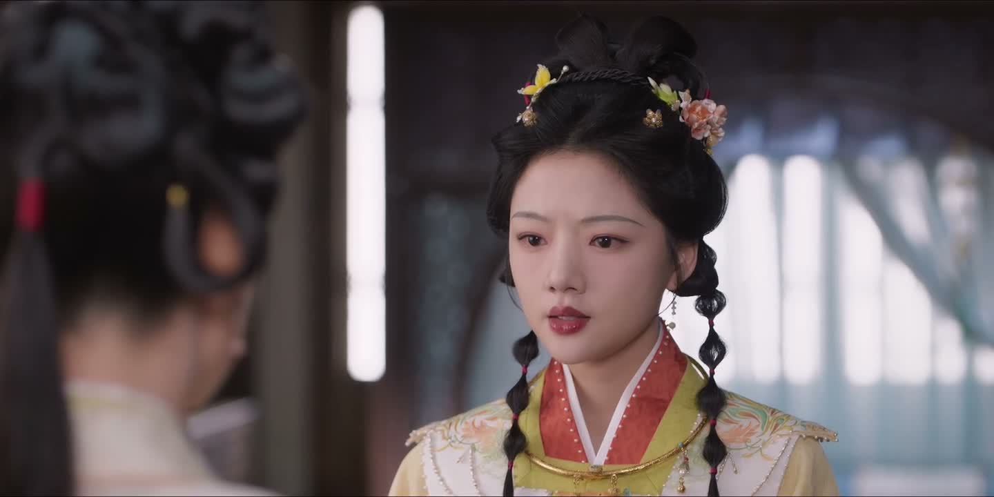 现在想来 怕是有功夫在身
